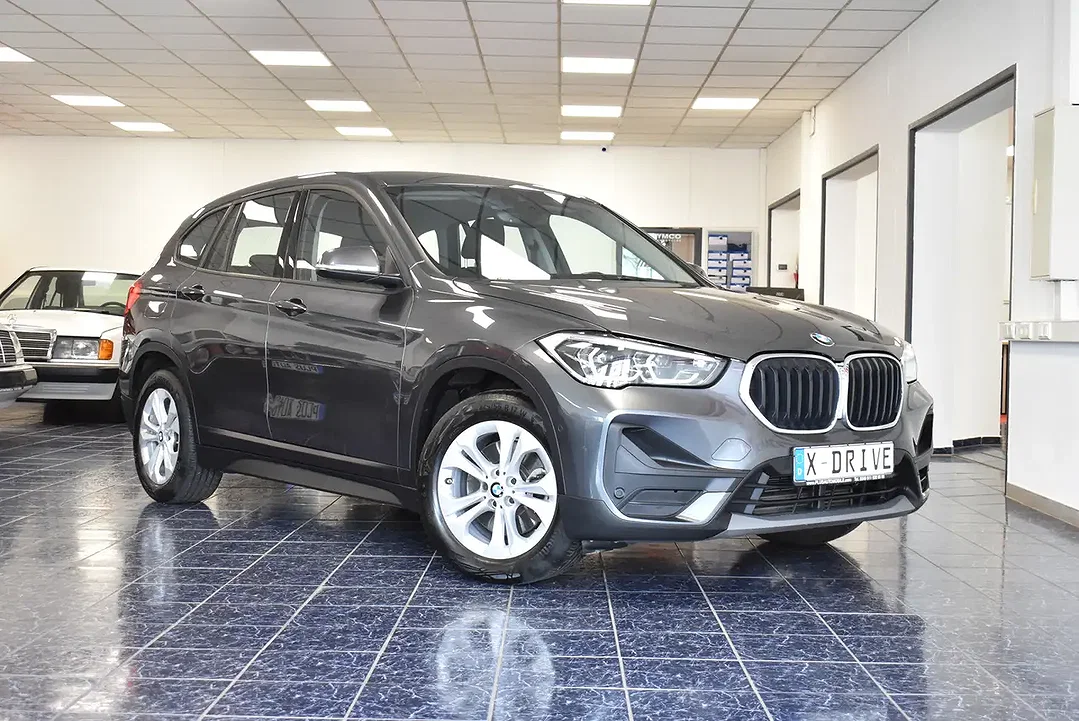 BMW X1 xDrive Advantage - Afbeelding 1