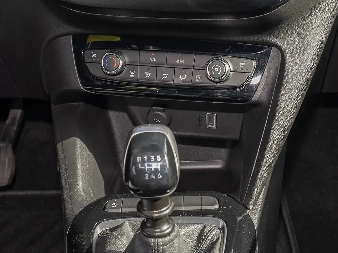 Opel Corsa 1.2 Turbo Edition - Thumbnail 9