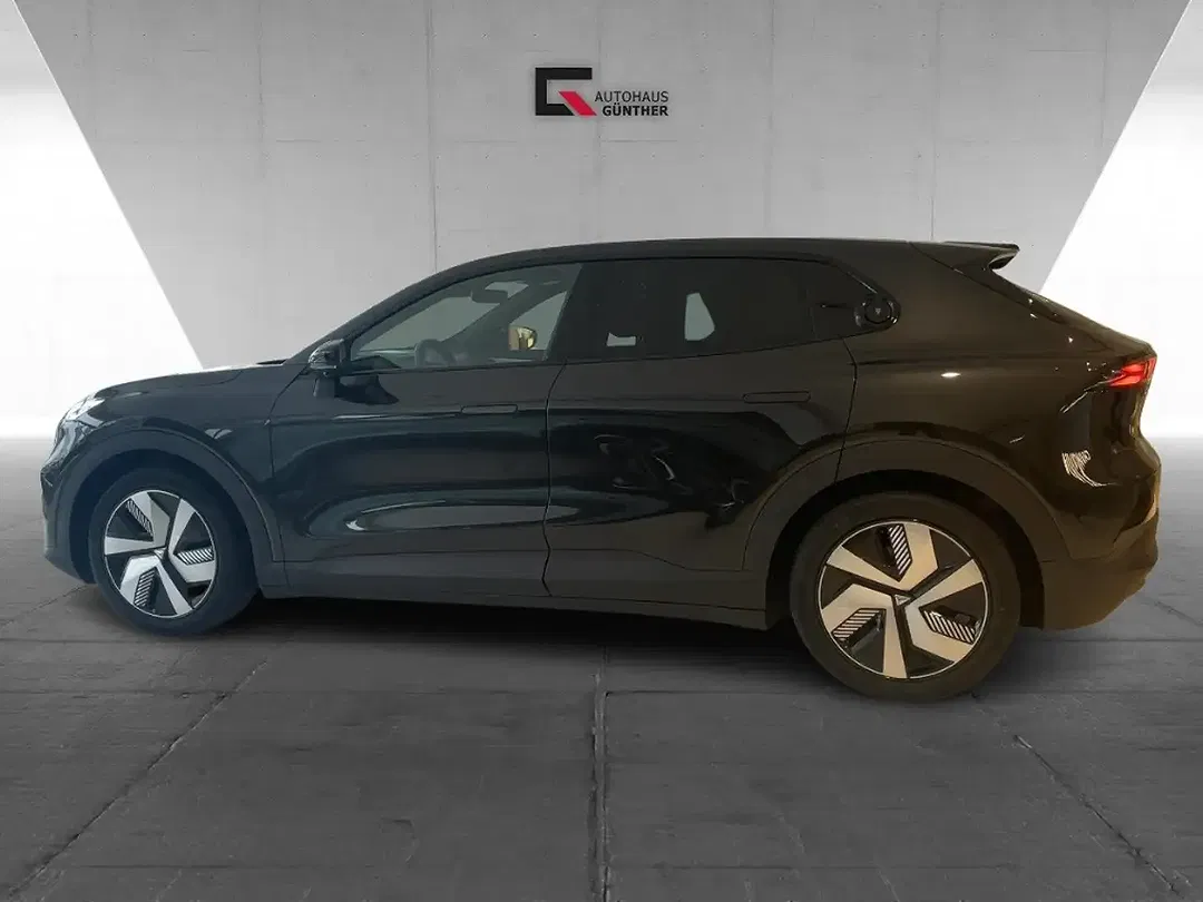 Changan Deepal S05 - foto 1