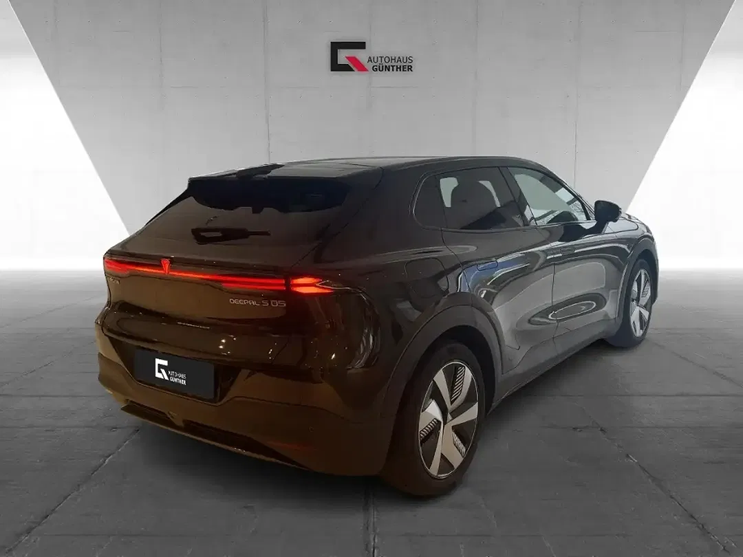 Changan Deepal S05 - Thumbnail 3