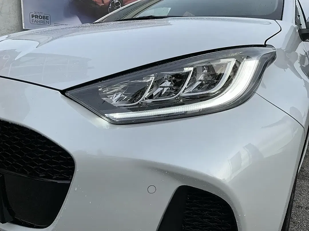 Mazda 2 AUT Exclusive-Line - Thumbnail 3