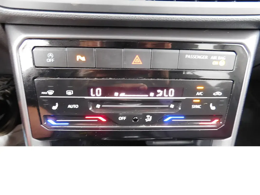 Volkswagen T-Cross 1.0 TSI BlueMotion Style - Thumbnail 7