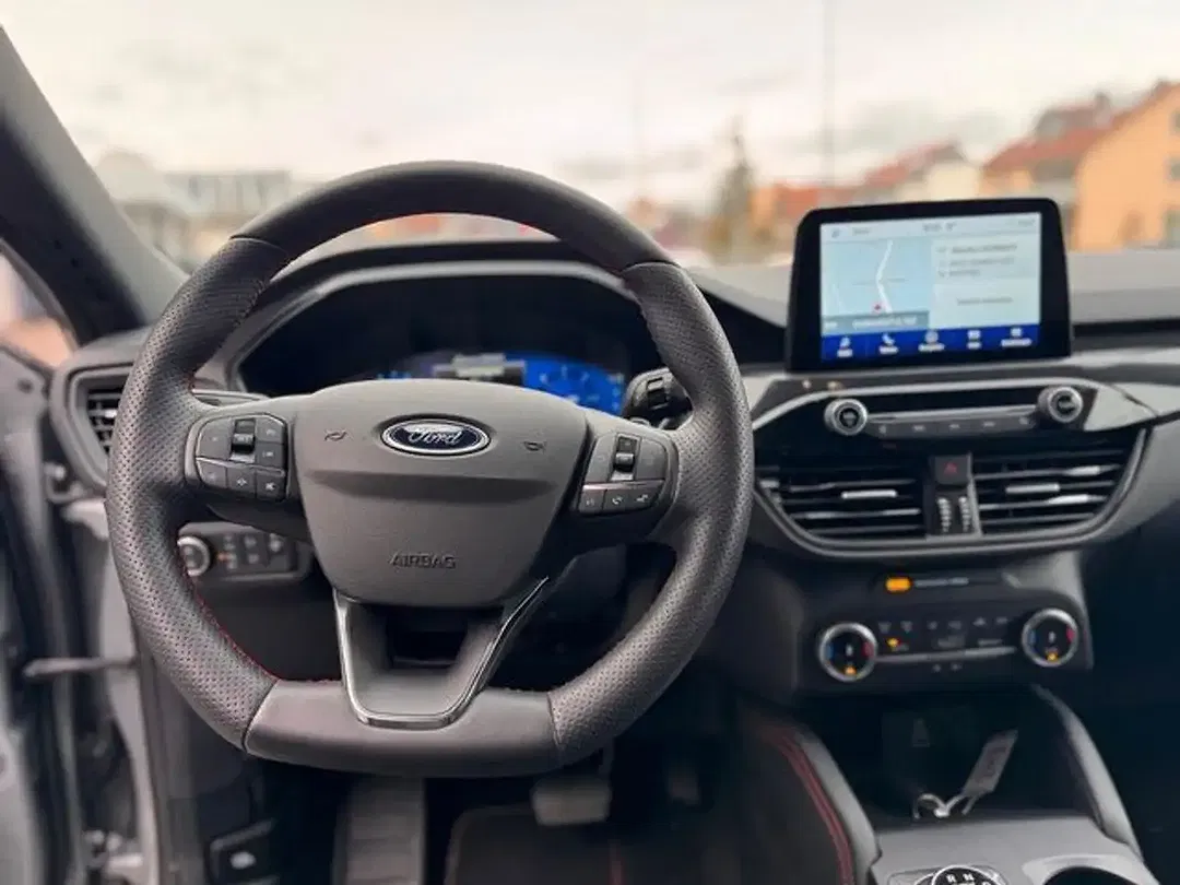 Ford Kuga 2.0 TDCi AUT ST-Line - Thumbnail 9