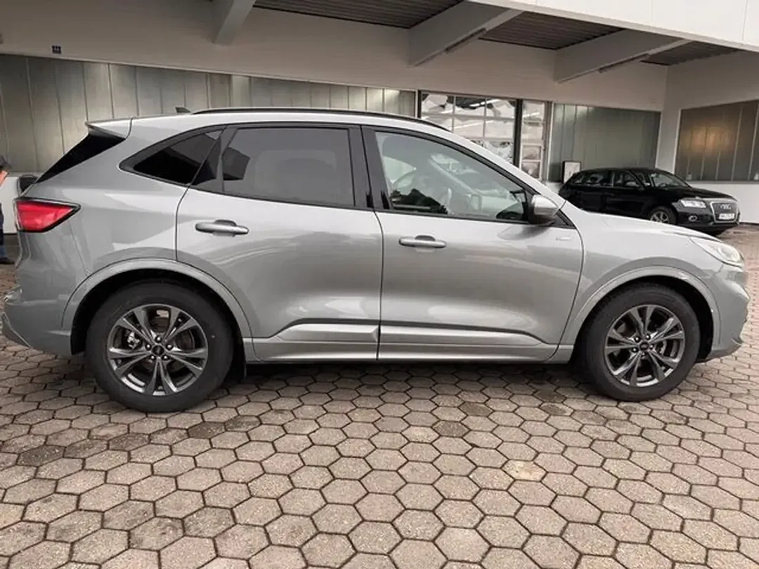 Ford Kuga 2.0 TDCi AUT ST-Line - Thumbnail 5