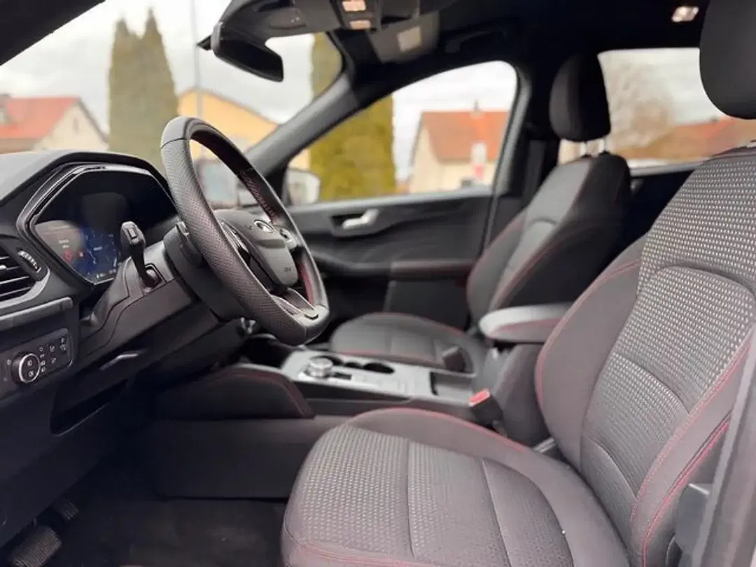 Ford Kuga 2.0 TDCi AUT ST-Line - Thumbnail 8