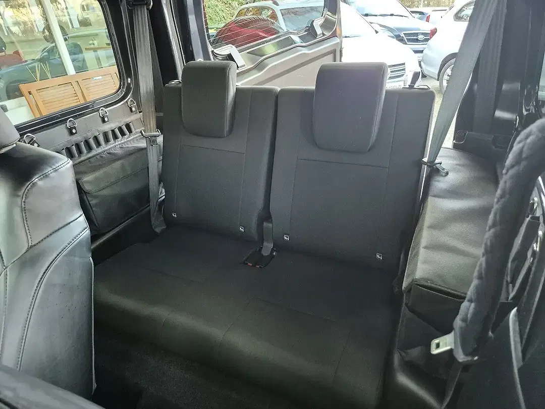 Suzuki Jimny 1.5 AllGrip Comfort+ - Thumbnail 13