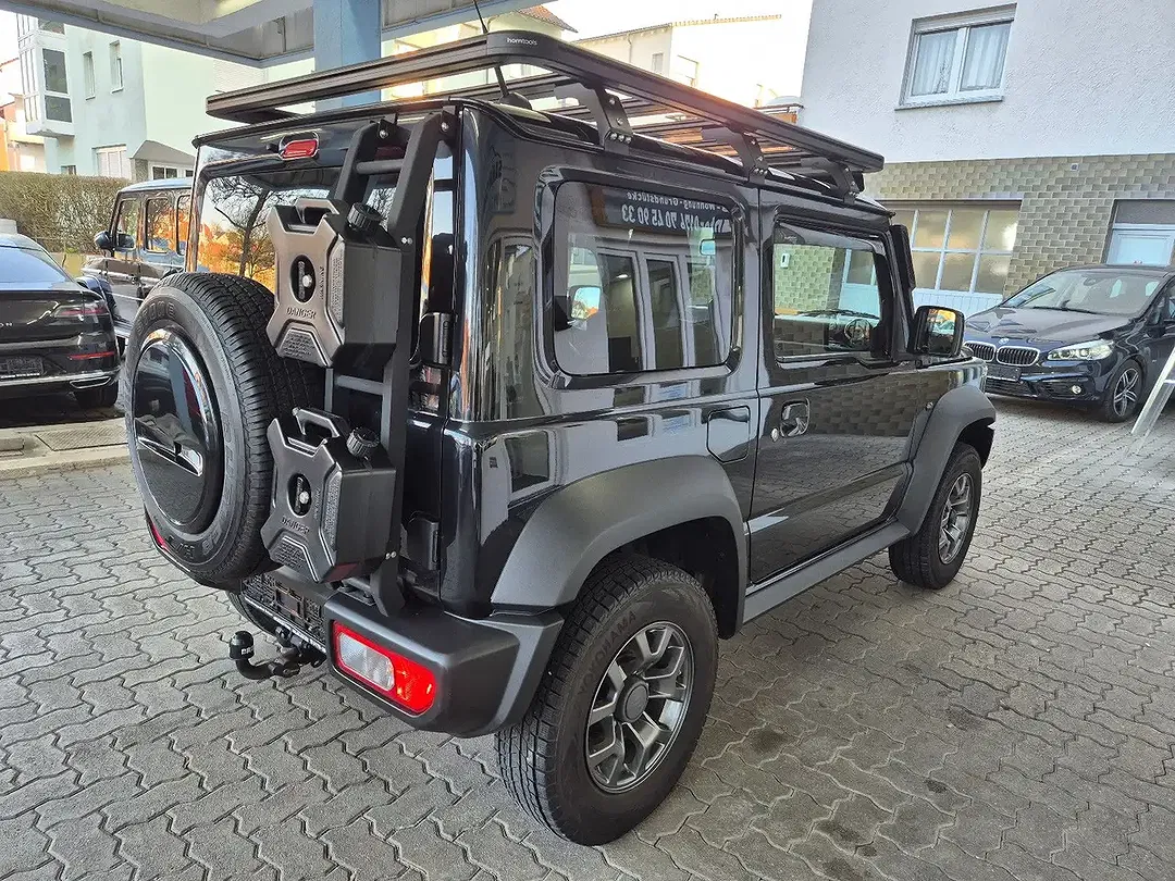 Suzuki Jimny 1.5 AllGrip Comfort+ - Thumbnail 4