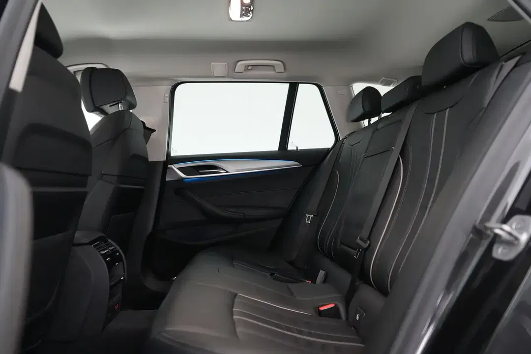 BMW 530 PHEV xDrive Touring Business - Thumbnail 14