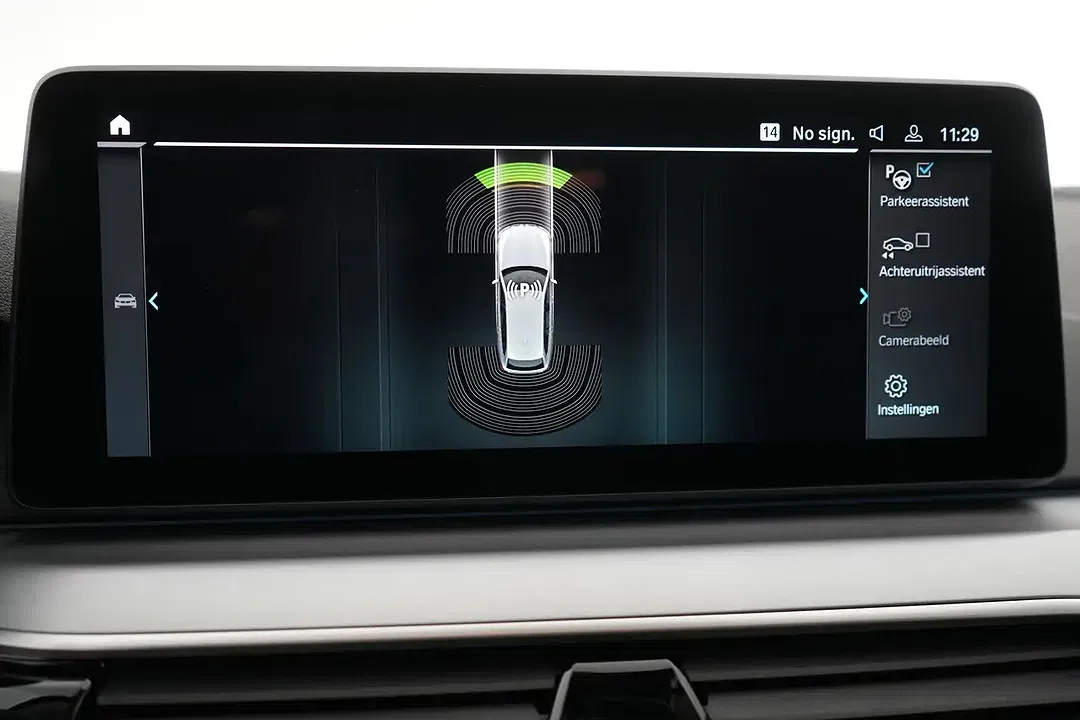 BMW 530 PHEV xDrive Touring Business - Thumbnail 33