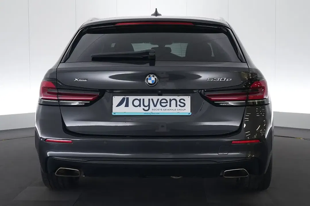 BMW 530 PHEV xDrive Touring Business - Thumbnail 6