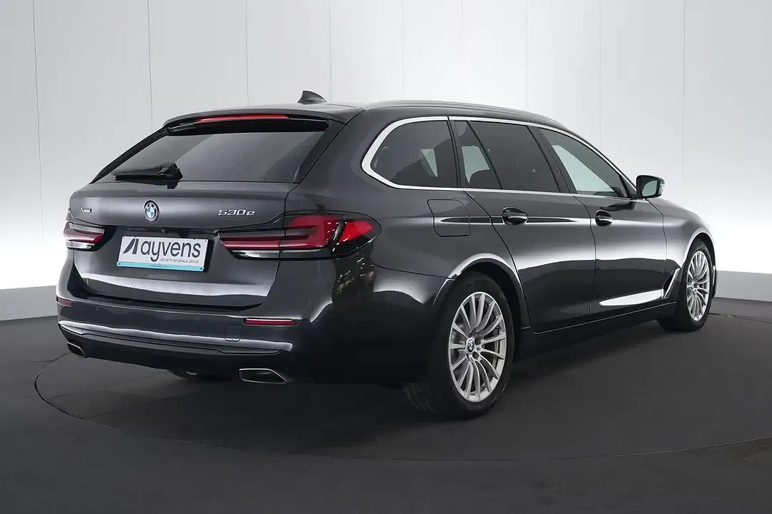 BMW 530 PHEV xDrive Touring Business - Thumbnail 8