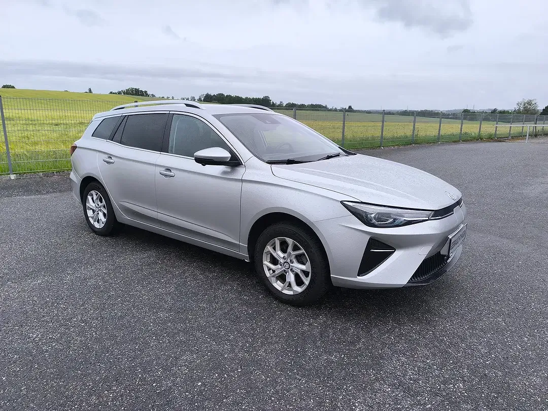 MG MG5 Luxury - Thumbnail 6