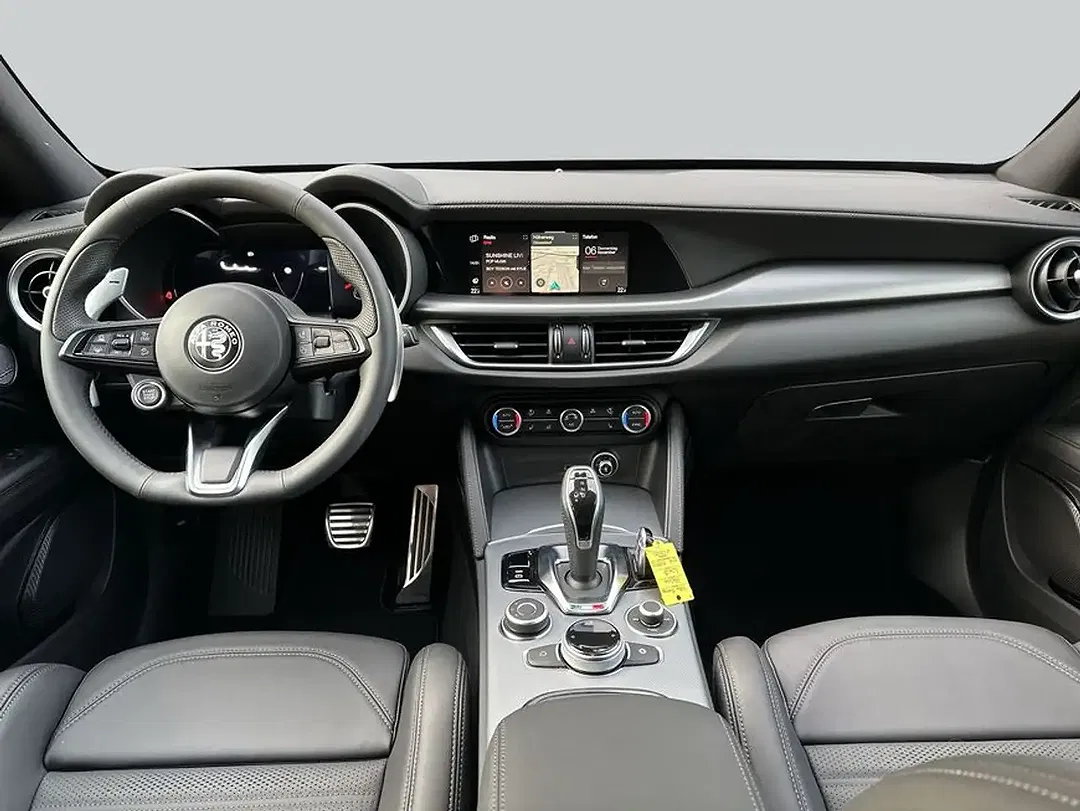 Alfa Romeo Stelvio 2.0 16V Turbo Veloce - Thumbnail 12