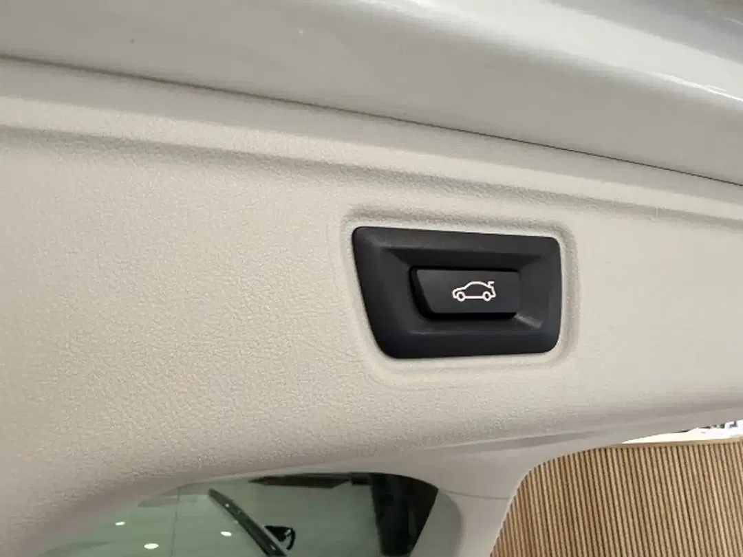 BMW 320 Sport Line - Thumbnail 15