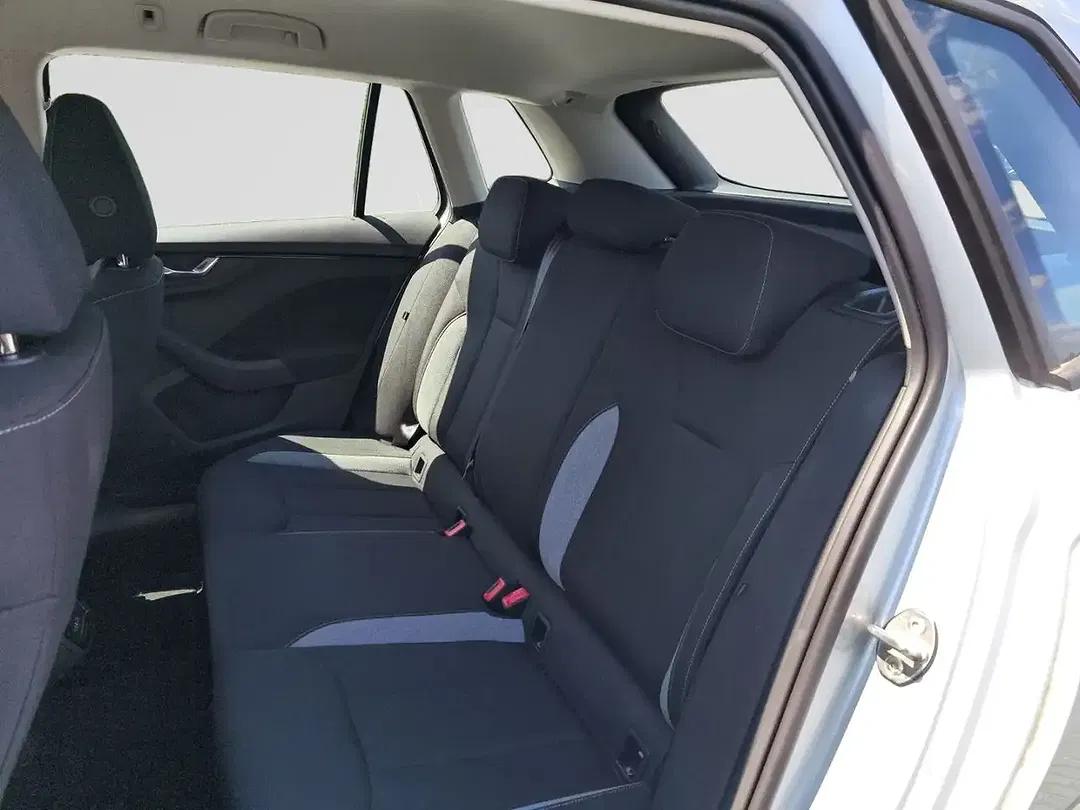 Skoda Kamiq 1.5 TSI DSG Selection - Thumbnail 13