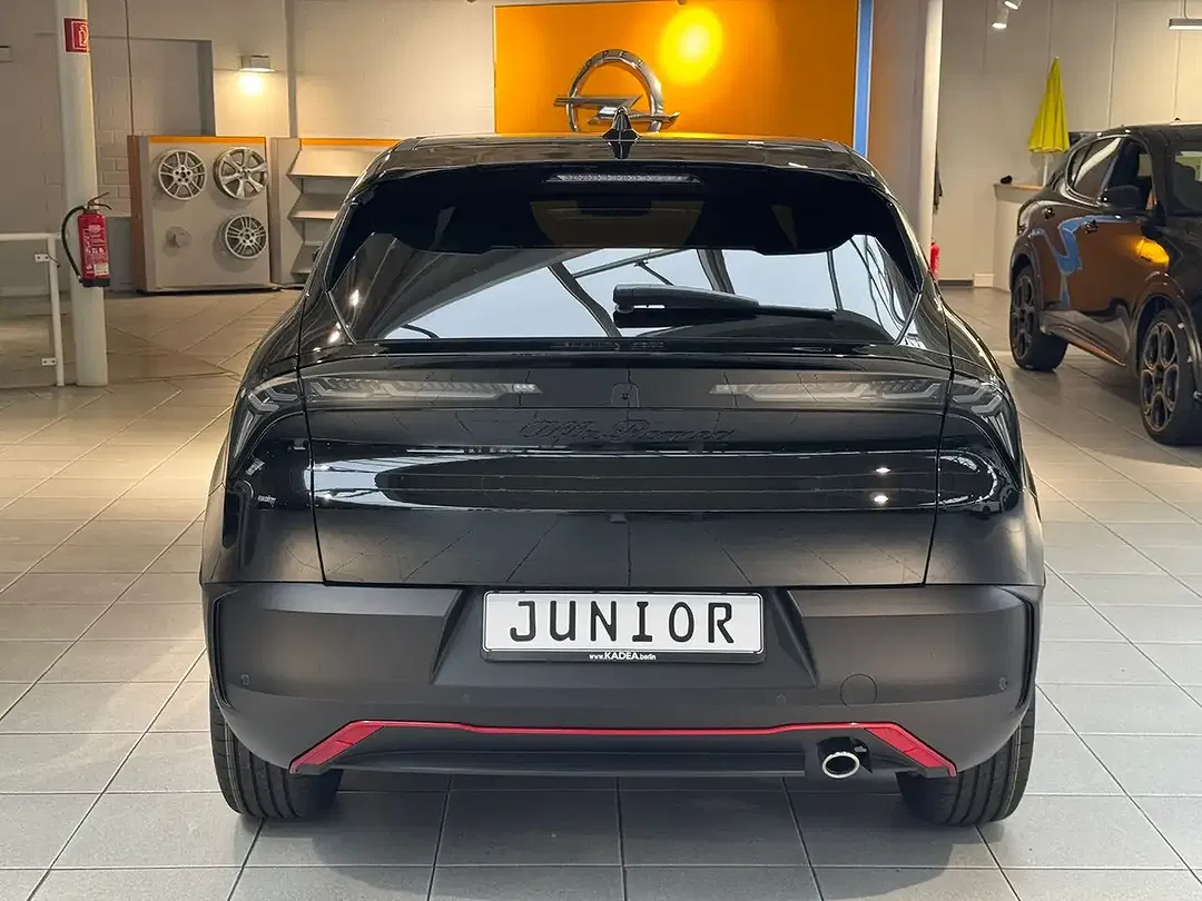 Alfa Romeo Junior 1.2 VGT Ibrida - Thumbnail 6