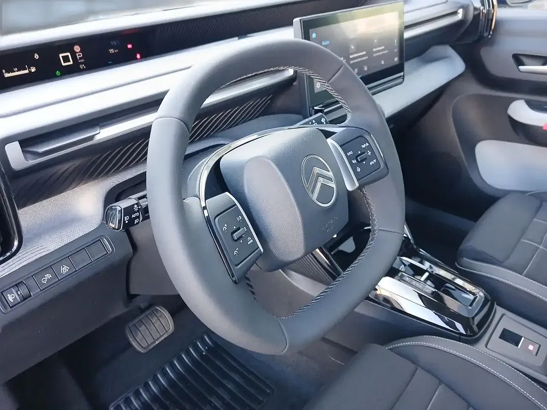 Citroen C3 Hybrid Max - Thumbnail 10
