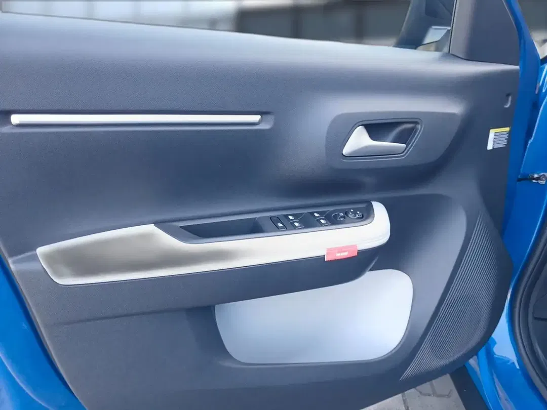 Citroen C3 Hybrid Max - Thumbnail 8