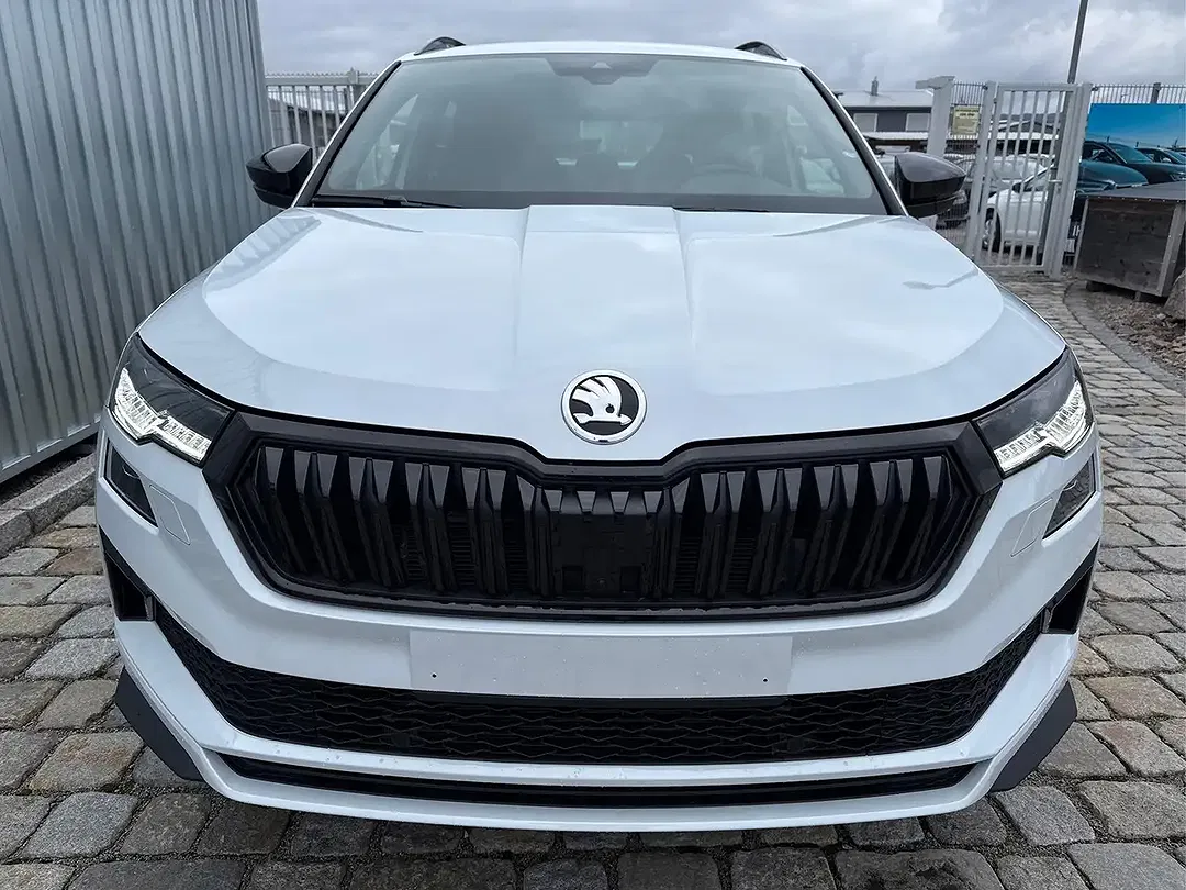 Skoda Karoq 1.5 TSI DSG Sportline - Thumbnail 2