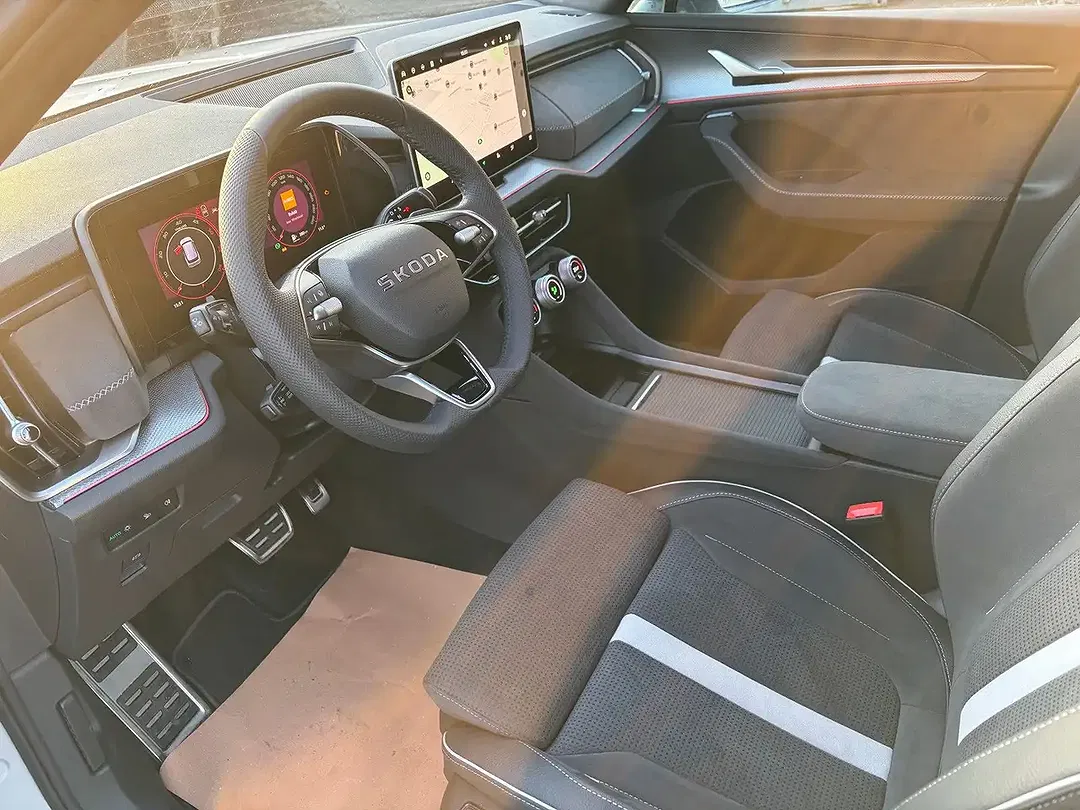 Skoda Kodiaq 2.0 TDI Sportline - Thumbnail 9