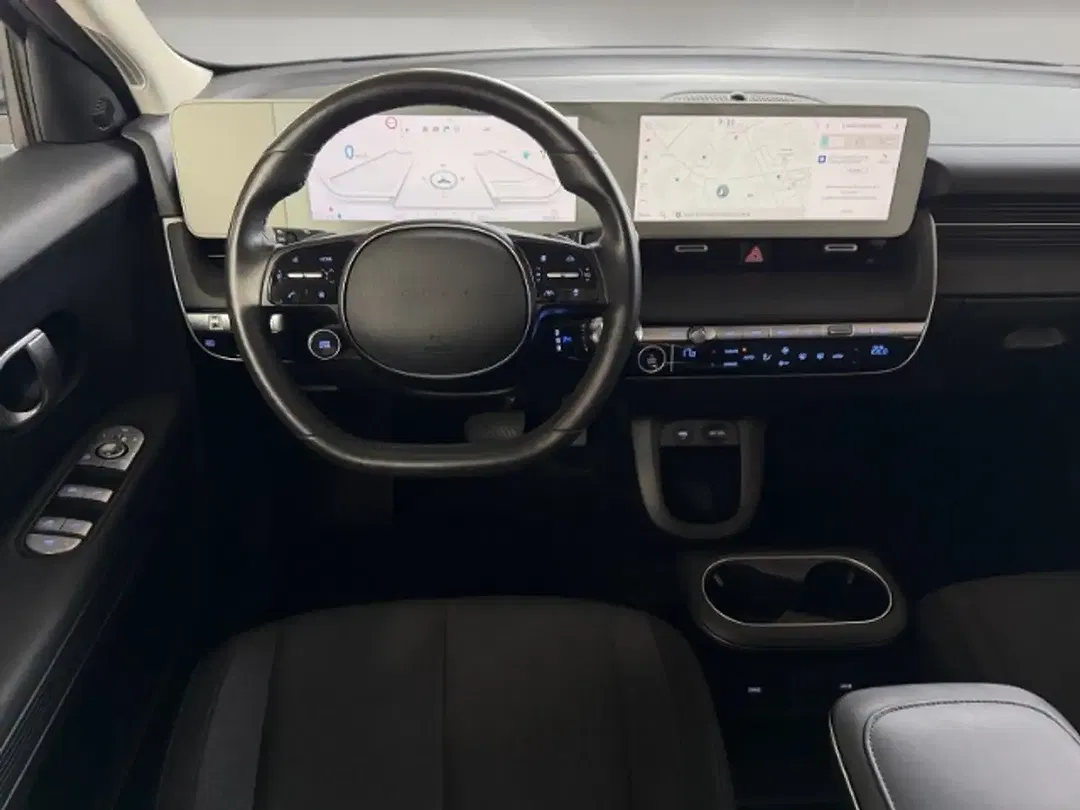 Hyundai IONIQ 5 - Thumbnail 9