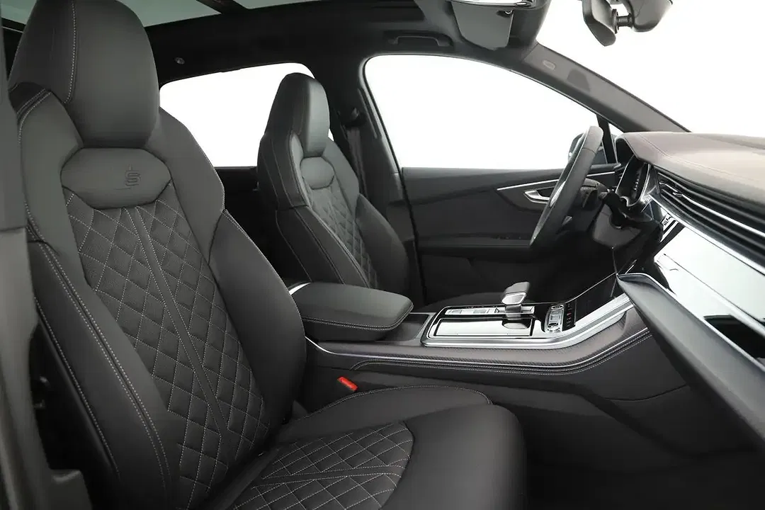 Audi Q7 TDI quattro S line - Thumbnail 8