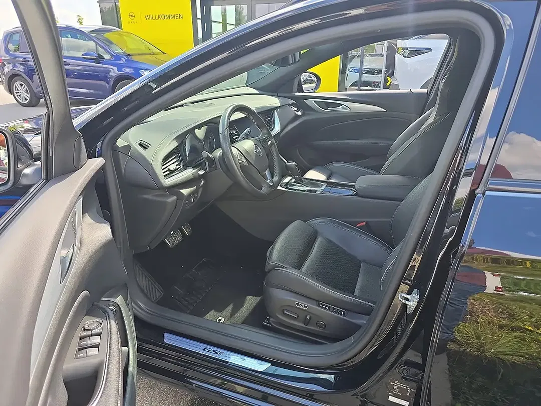Opel Insignia 2.0 4x4 GSi - Thumbnail 8