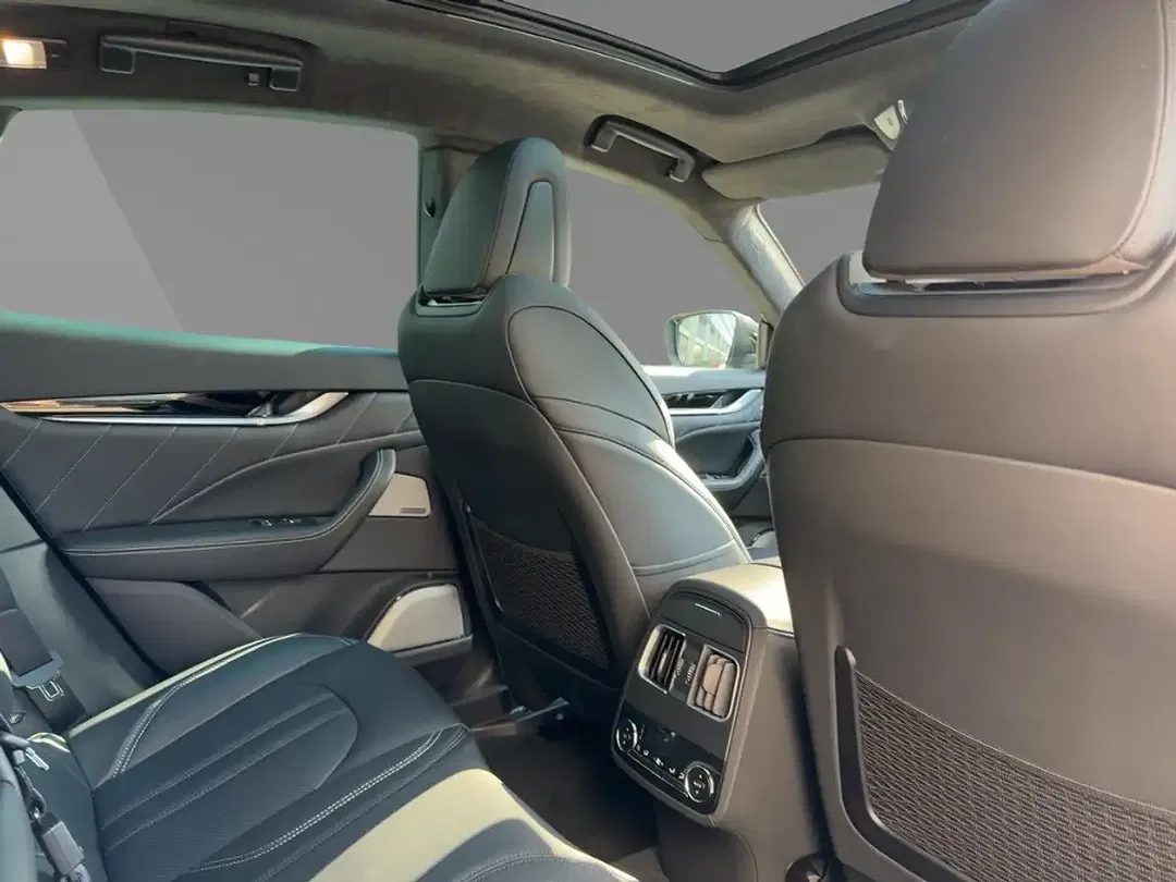 Maserati Levante S Modena - Thumbnail 10