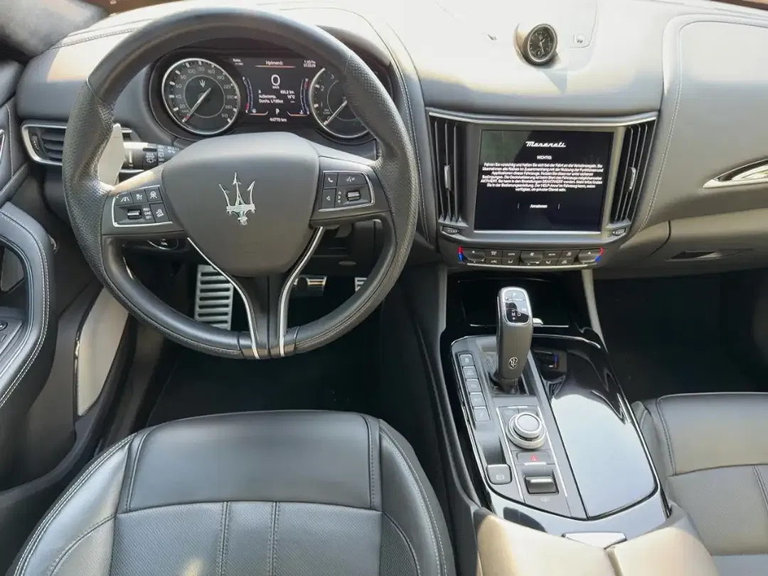 Maserati Levante S Modena - Thumbnail 8