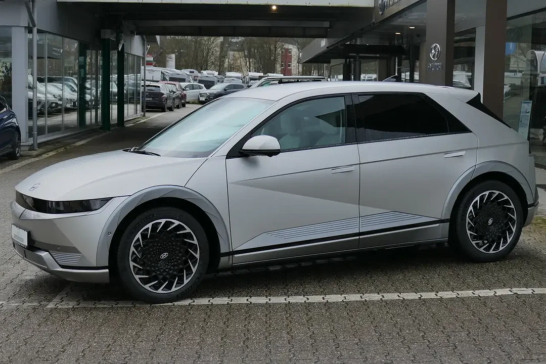Hyundai IONIQ 5 4WD UNIQ - Afbeelding 1