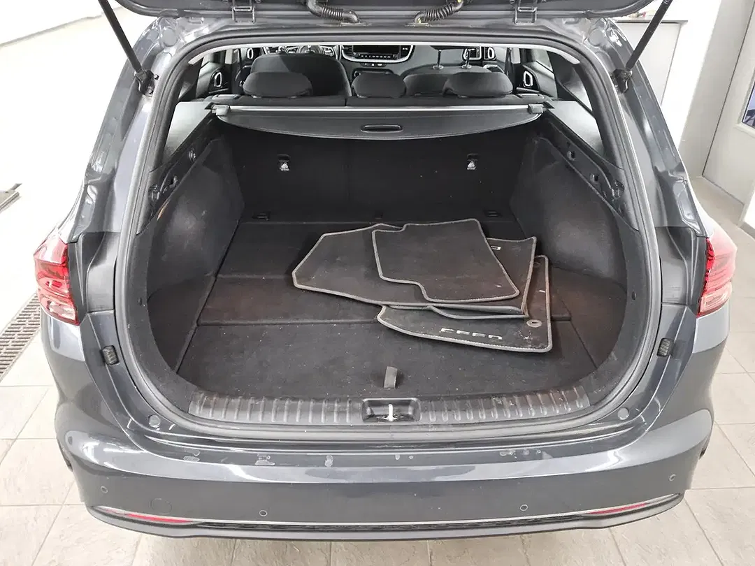 Kia Ceed / cee'd Vision - Thumbnail 11