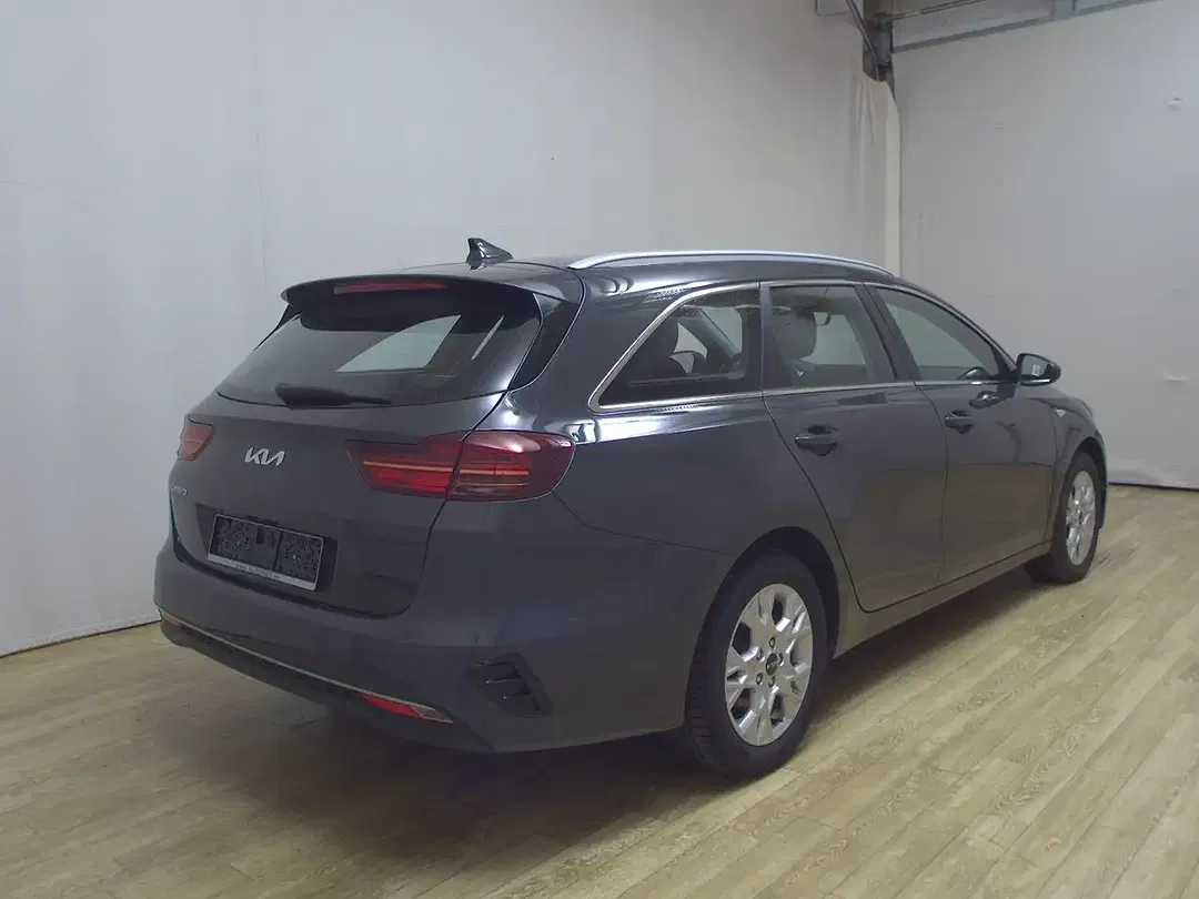 Kia Ceed / cee'd Vision - Thumbnail 4