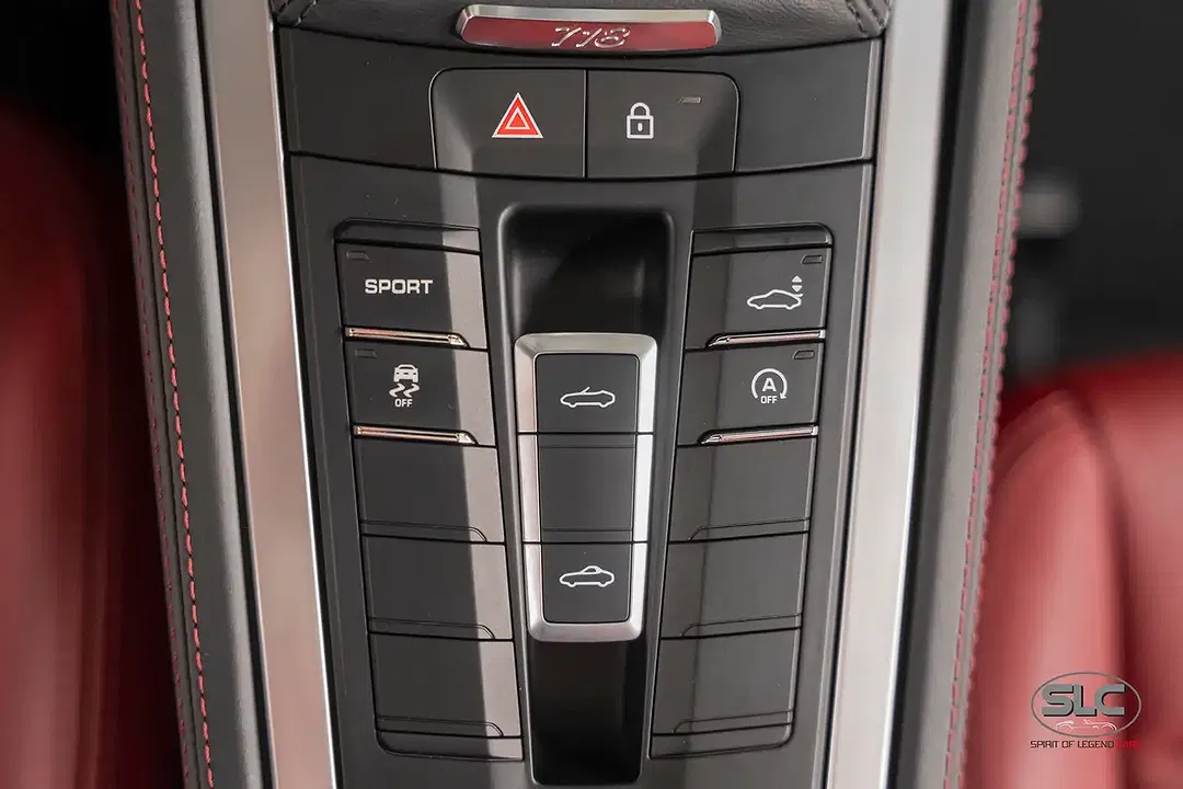 Porsche 718 2.0 Turbo - Thumbnail 13