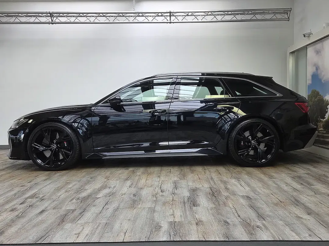 Audi RS6 performance - Thumbnail 3