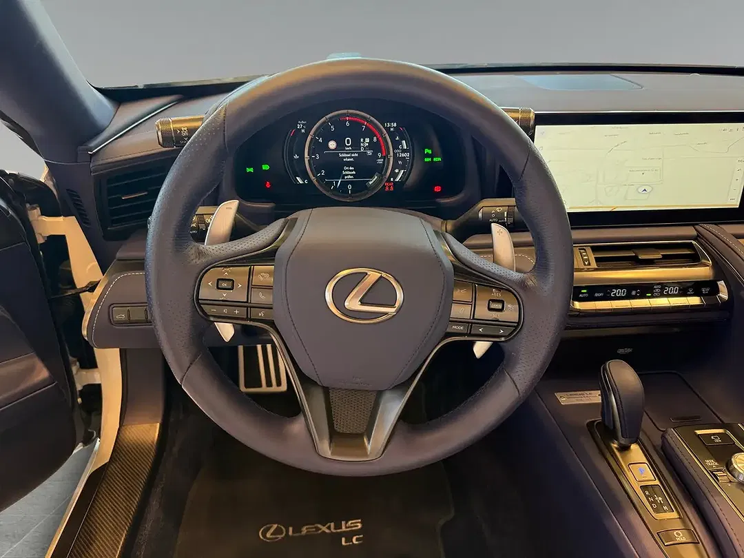 Lexus LC 500 Ultimate Edition - Thumbnail 10