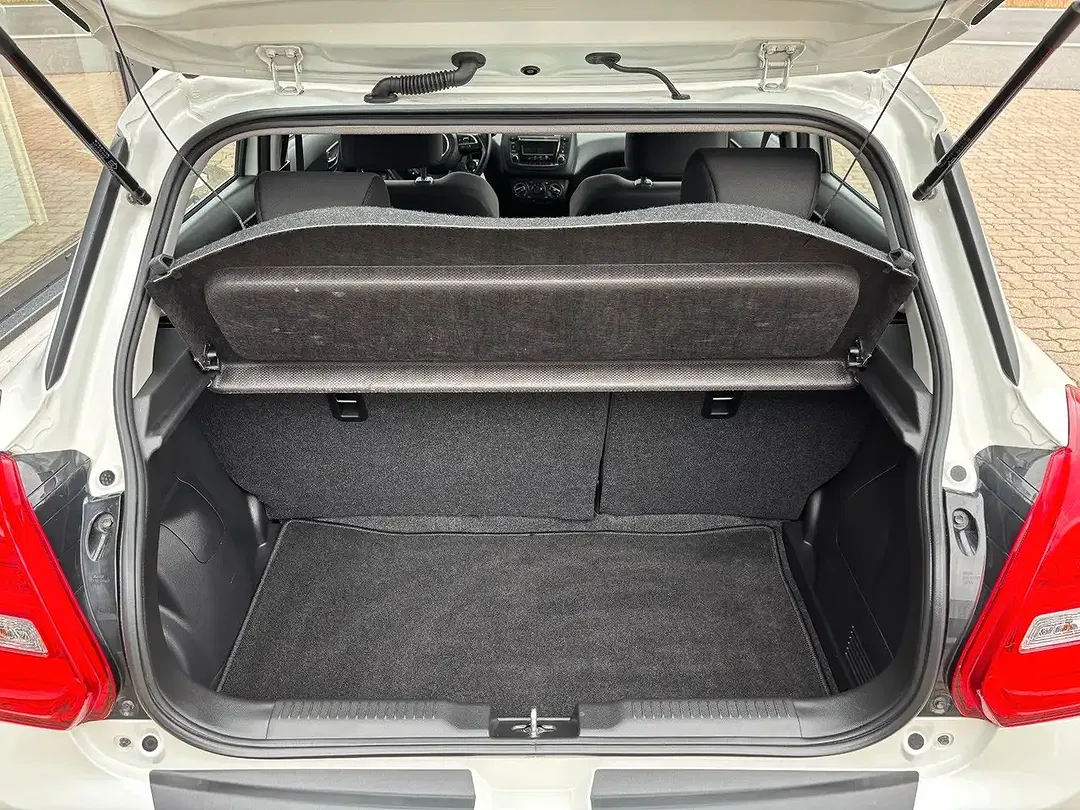 Suzuki Swift Hybrid 1.2 Dualjet Club - Thumbnail 6