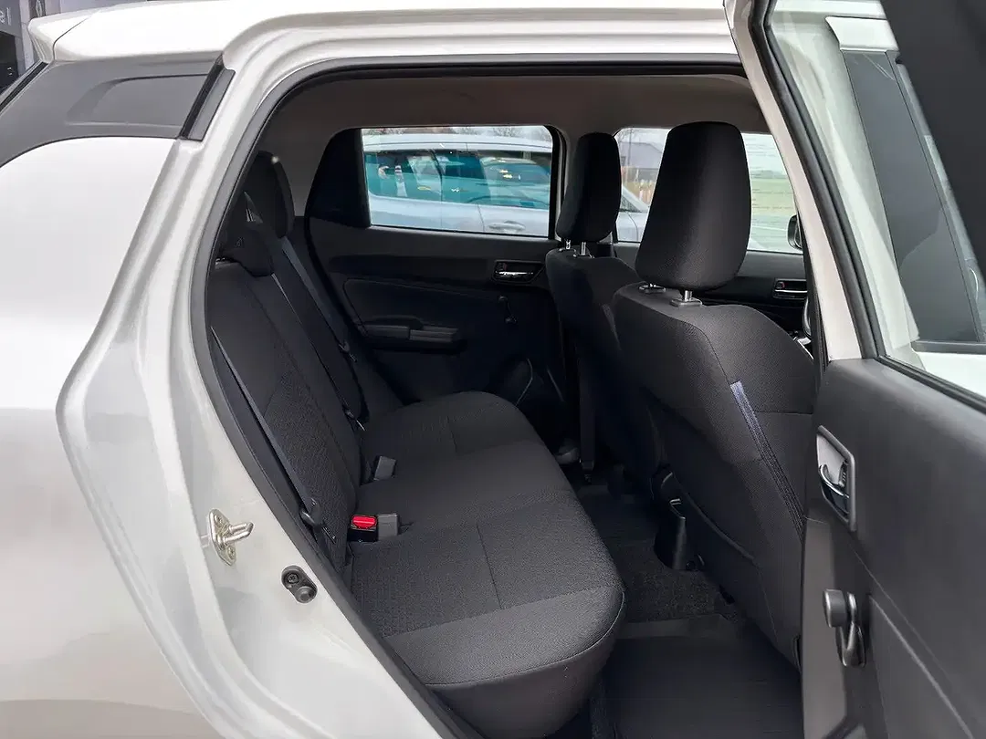 Suzuki Swift Hybrid 1.2 Dualjet Club - Thumbnail 7