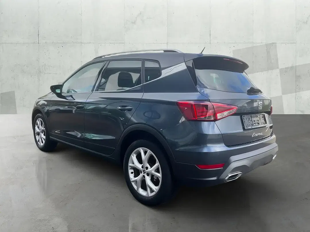SEAT Arona 1.0 TSI DSG FR - Thumbnail 4