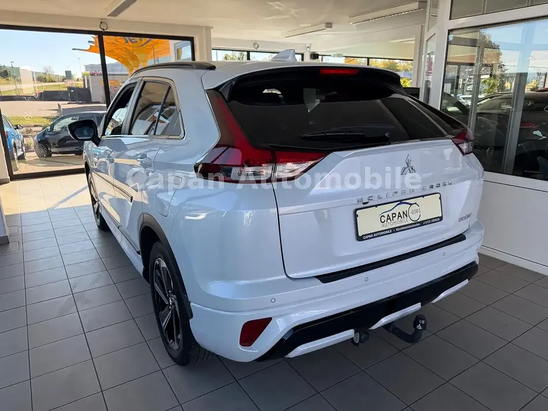 Mitsubishi Eclipse Cross Hybrid 4WD Top - Thumbnail 4