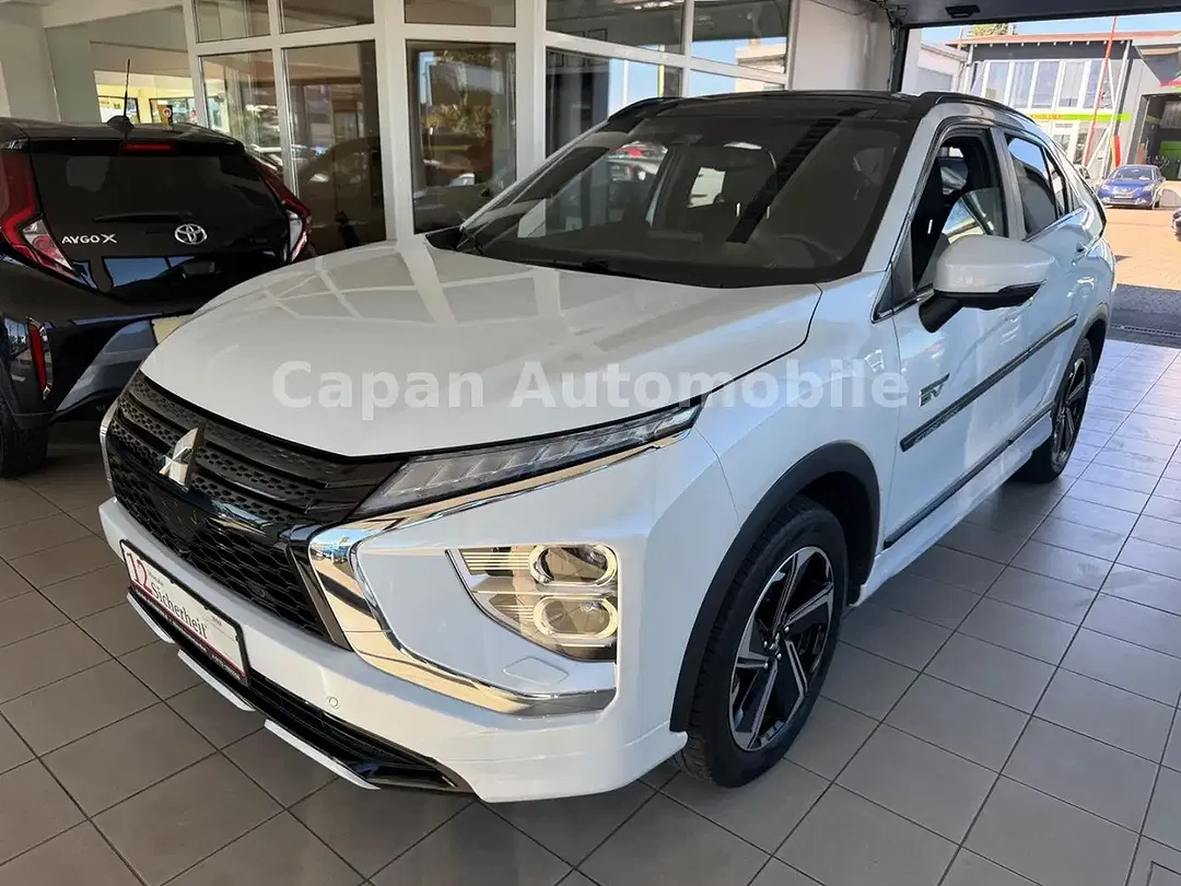 Mitsubishi Eclipse Cross Hybrid 4WD Top - Thumbnail 5
