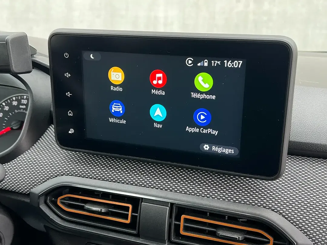 Dacia Sandero TCe Stepway - Thumbnail 10