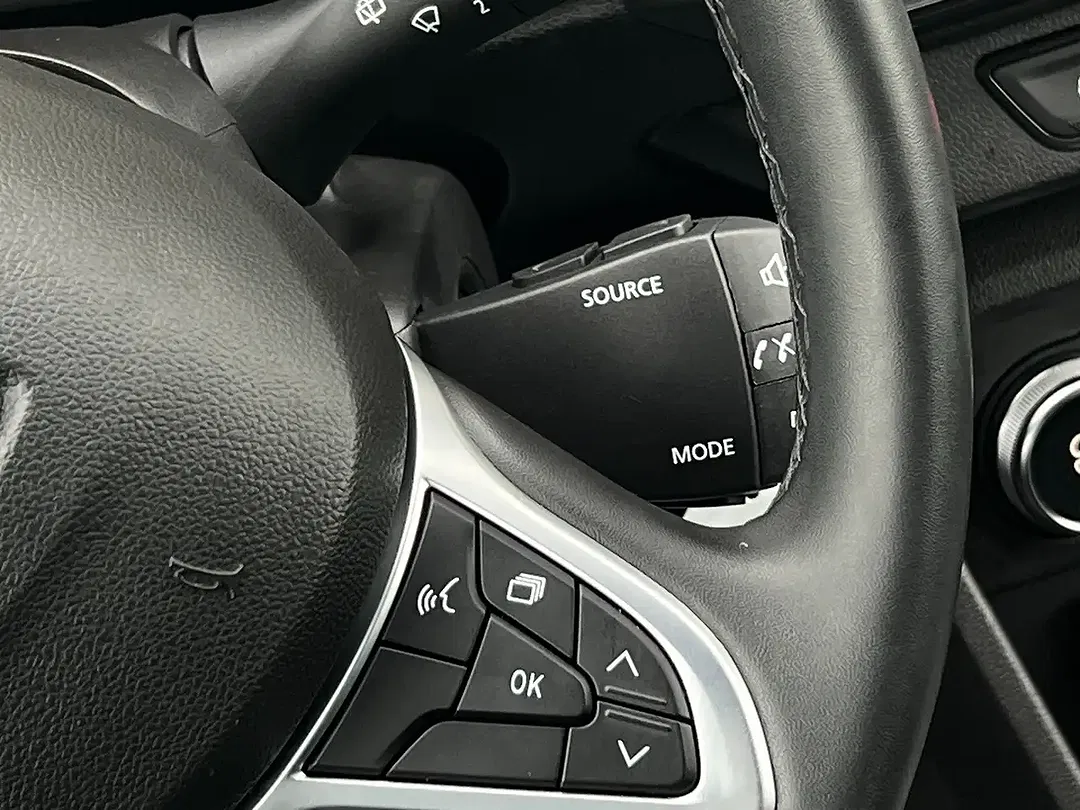Dacia Sandero TCe Stepway - Thumbnail 11
