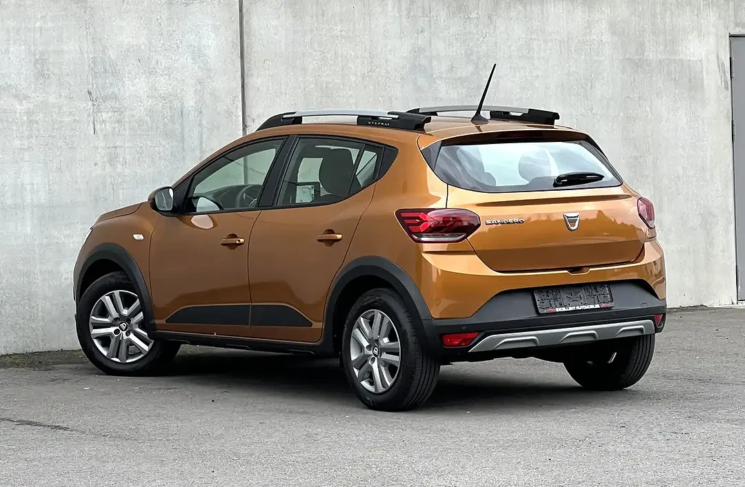 Dacia Sandero TCe Stepway - Thumbnail 3