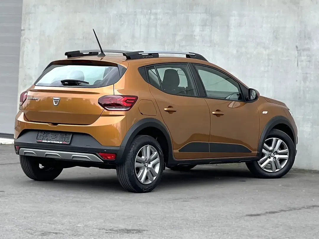 Dacia Sandero TCe Stepway - Thumbnail 4