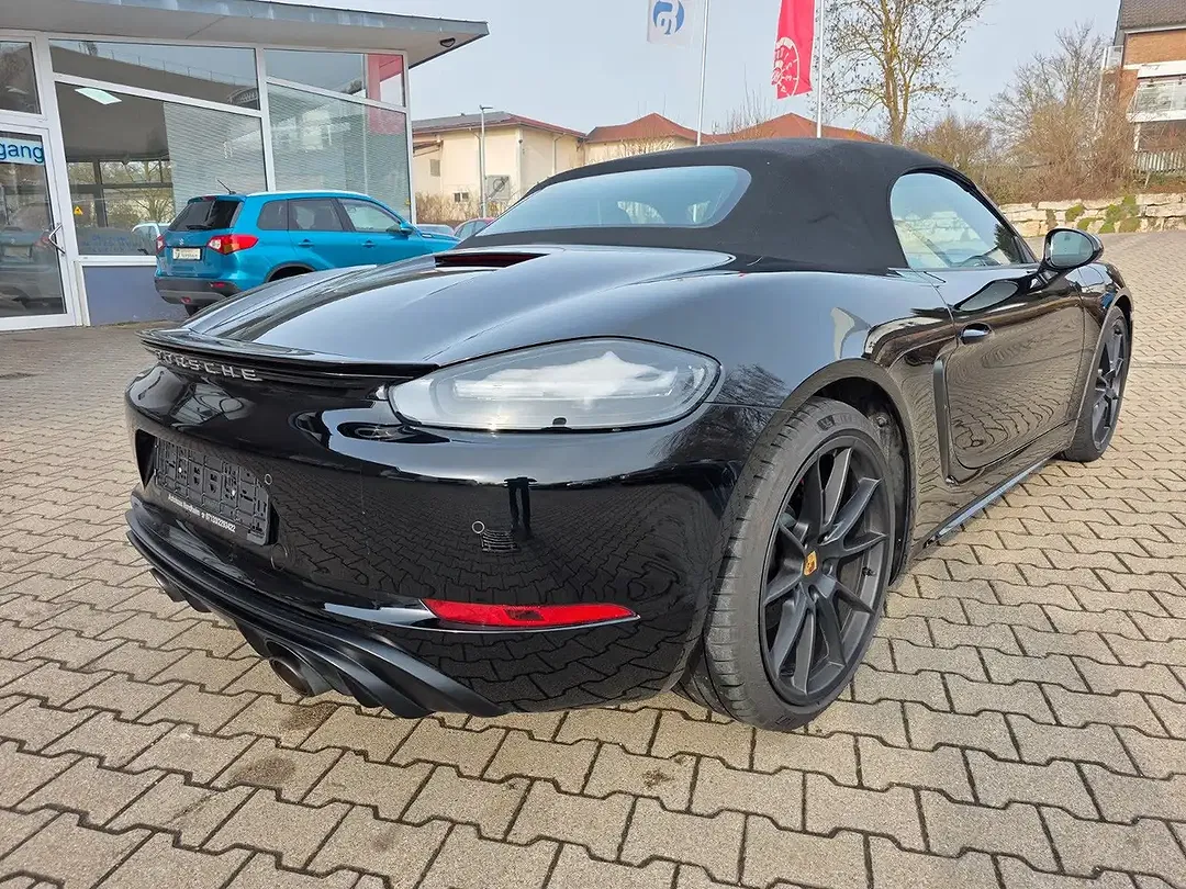 Porsche Boxster 4.0 PDK GTS - Thumbnail 5