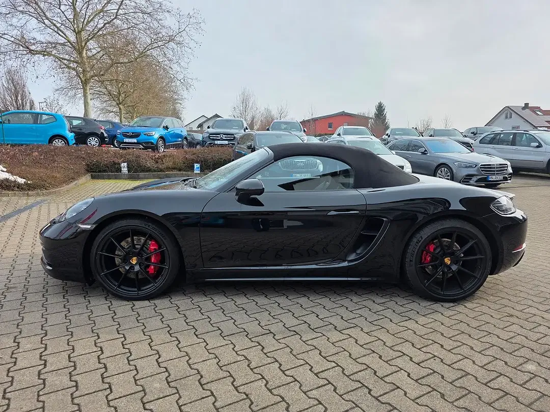 Porsche Boxster 4.0 PDK GTS - Thumbnail 8