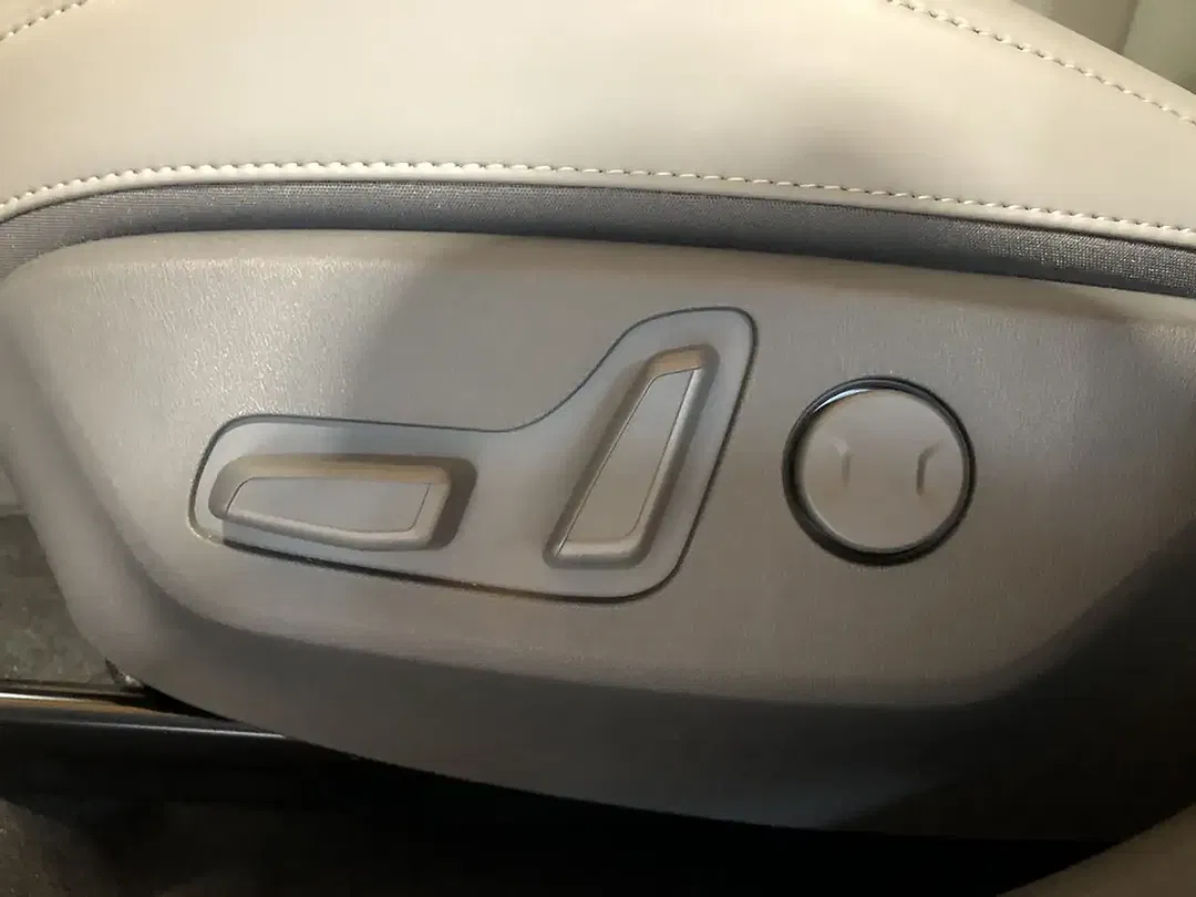 Kia EV3 81.4 kWh Earth - Thumbnail 11