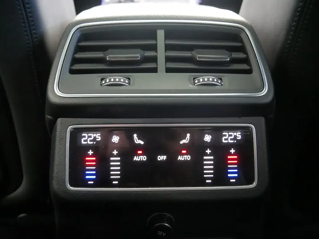 Audi A7 55 TFSI quattro Sportback S line - Thumbnail 13
