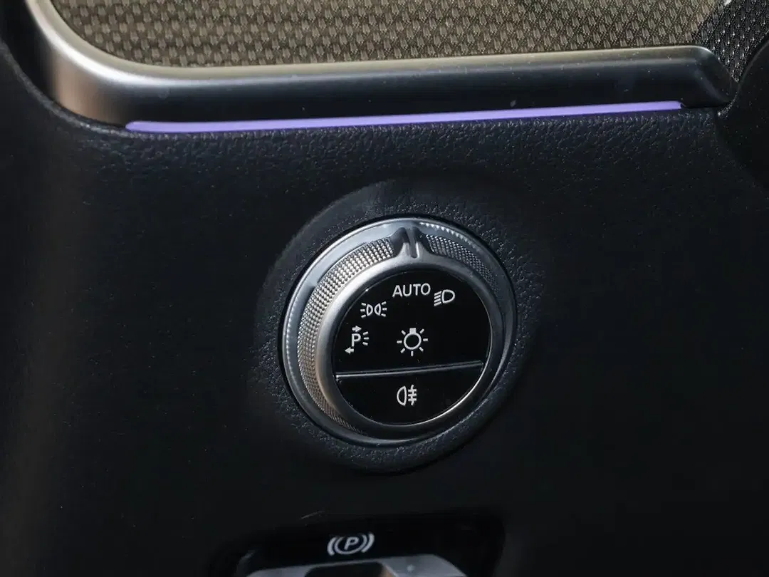 Mercedes-Benz C 300 Burmester - Thumbnail 14