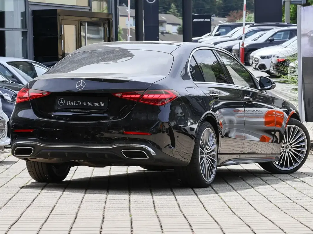 Mercedes-Benz C 300 Burmester - Thumbnail 2